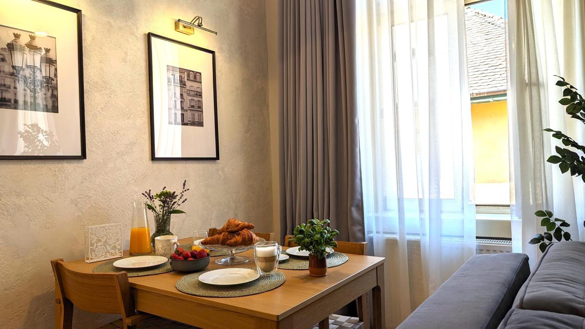 Apartment In Historic Center, Quiet Area, Ac Sibiu Exteriér fotografie