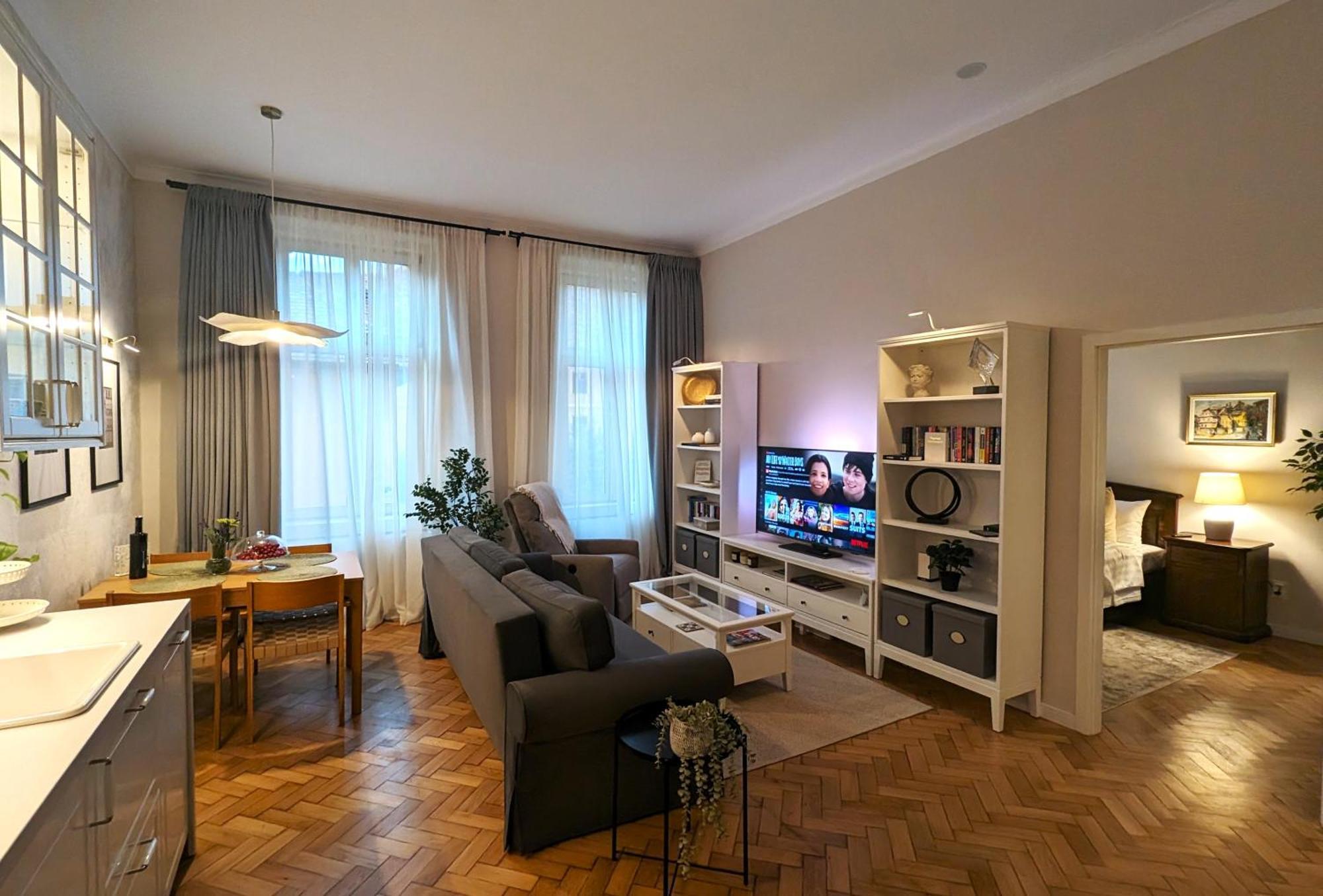 Apartment In Historic Center, Quiet Area, Ac Sibiu Exteriér fotografie