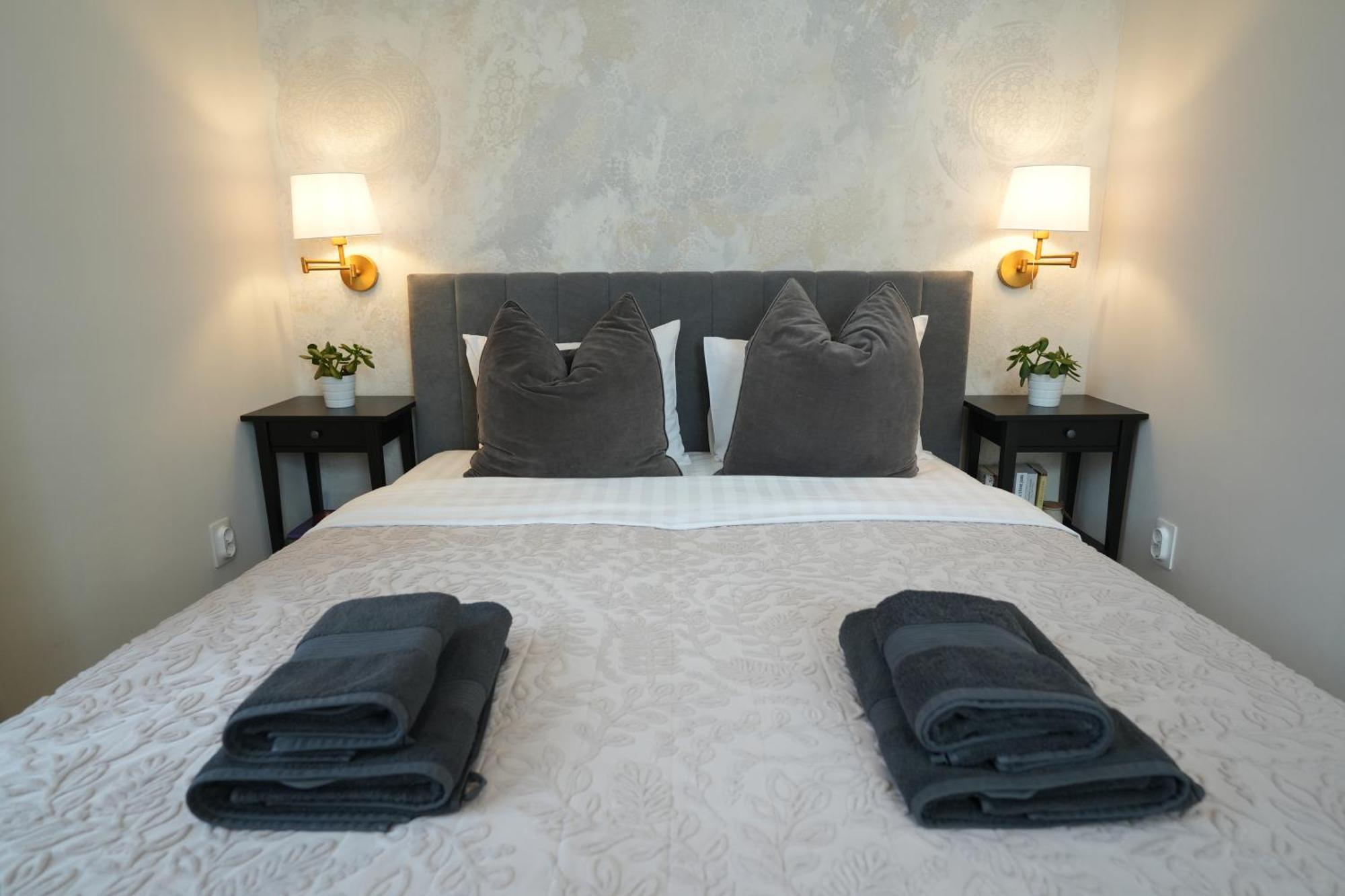Apartment In Historic Center, Quiet Area, Ac Sibiu Exteriér fotografie